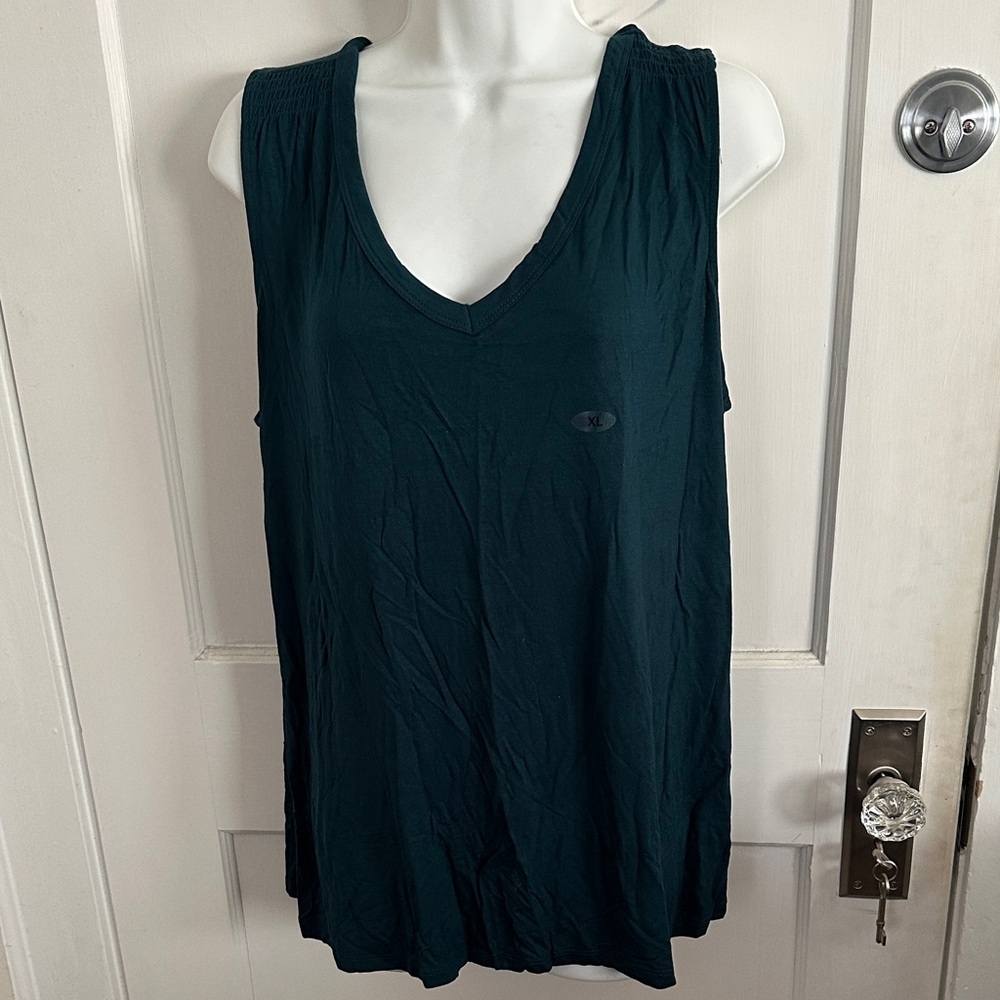 Maurices Women's Deep Teal V-Neck Sleeveless Tank